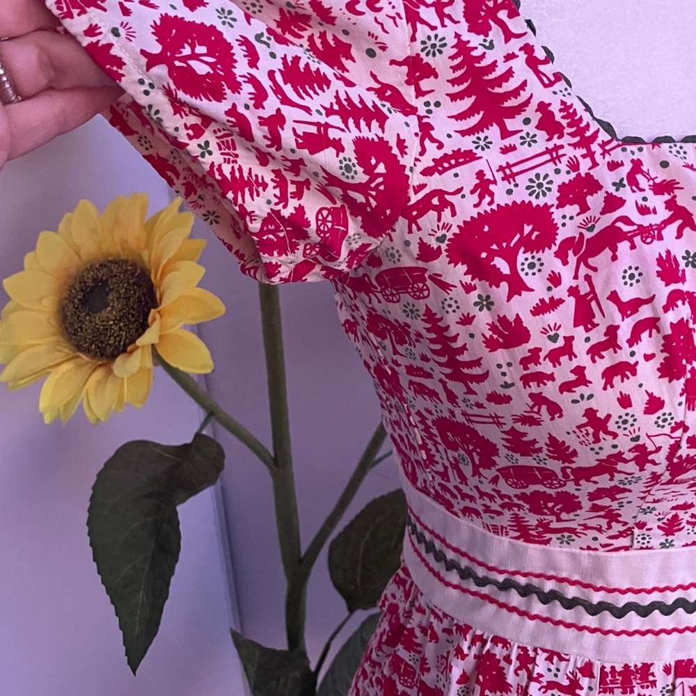 Vintage 60s 70s Lanz Original Countryside Novelty Print Red, Cream,& Green Dress - Picture 6 of 12